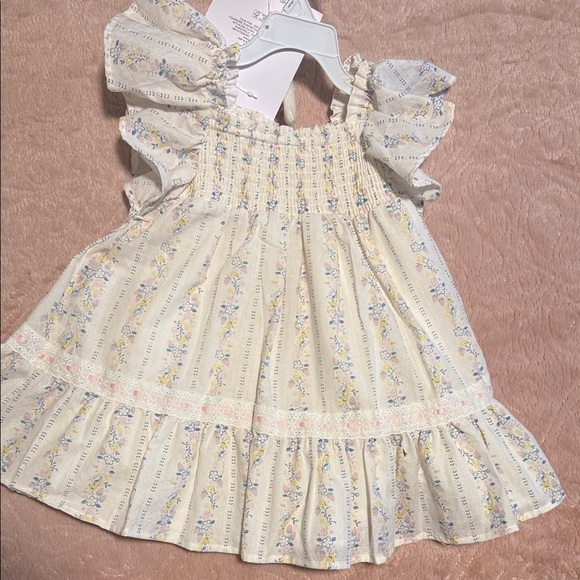 Tommy Bahama / Floral Dress with Plush Bunny Toy.     Size : 3T - Picture 5 of 5